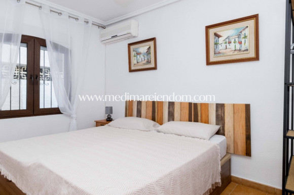 Resale - Townhouse - Orihuela Costa - La Zenia