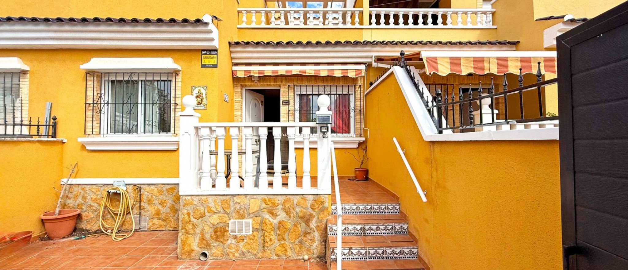 Resale - Townhouse - Torrevieja - La Siesta - El Salado -  Torreta