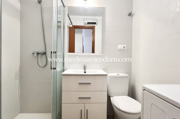 Resale - Townhouse - Torrevieja - La Siesta - El Salado -  Torreta