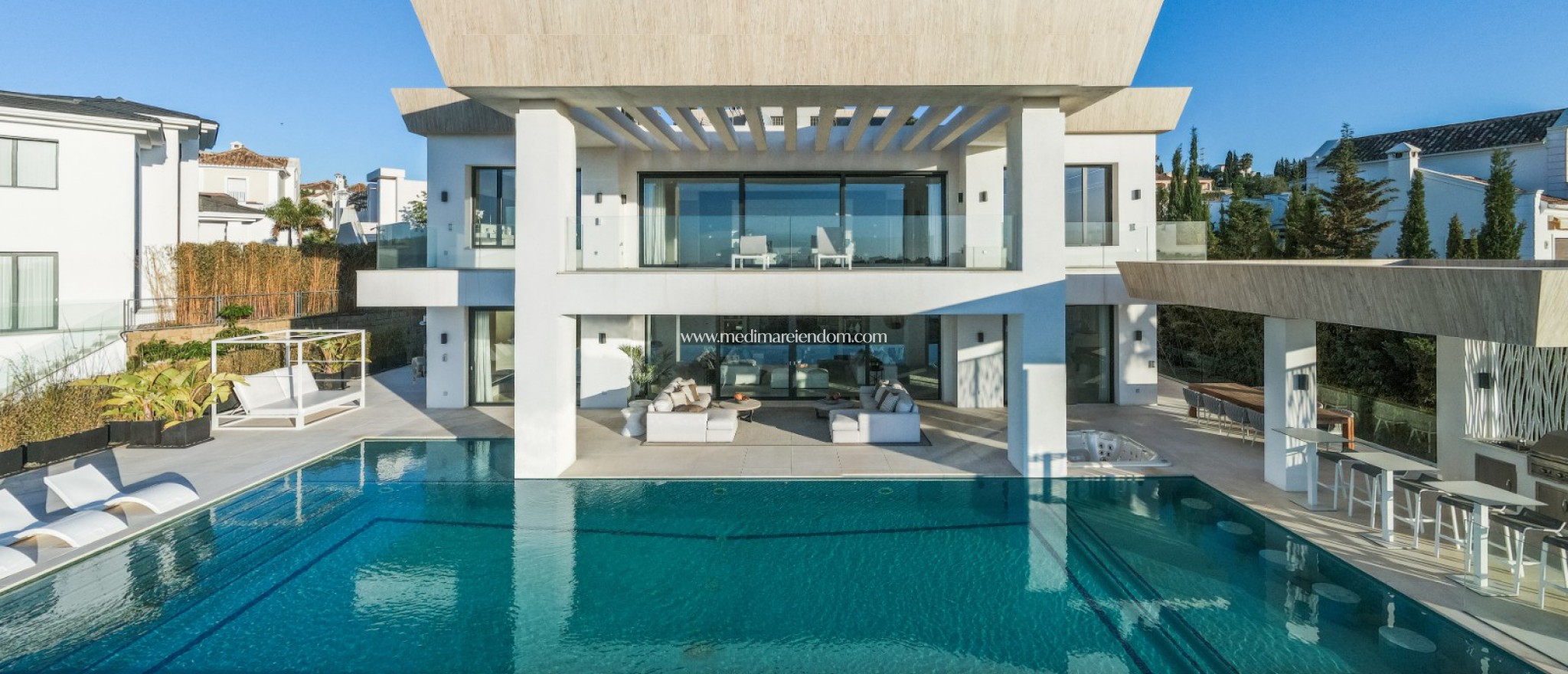 Resale - Villa - Benahavis