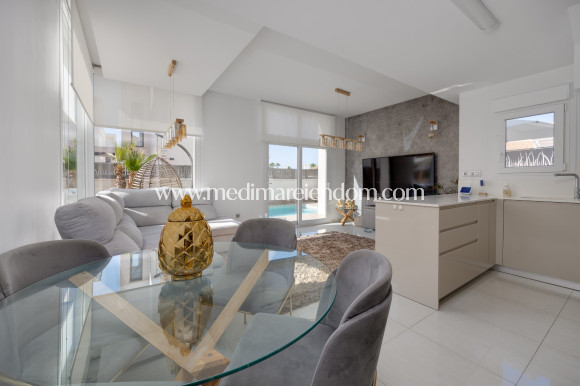 Resale - Villa - Ciudad Quesada