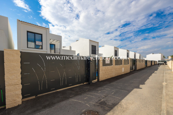 Resale - Villa - Ciudad Quesada