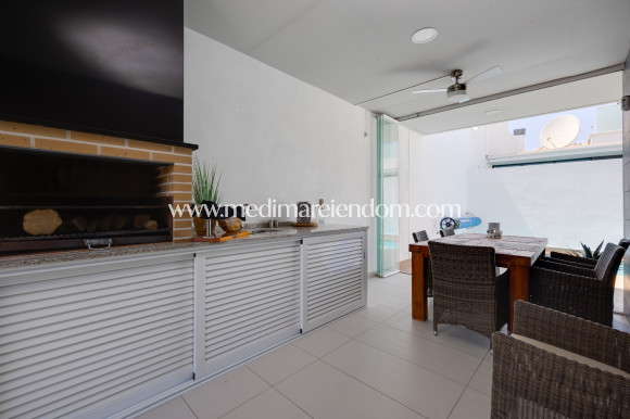 Resale - Villa - Orihuela Costa - Cabo Roig