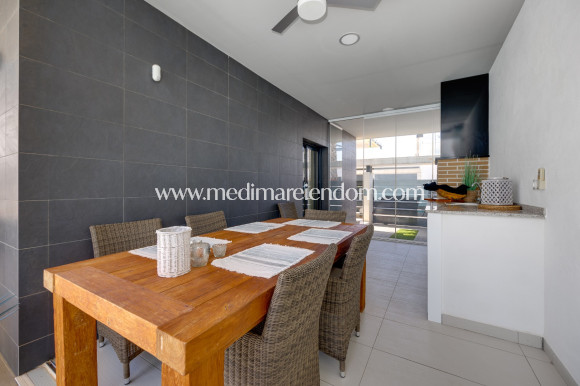 Resale - Villa - Orihuela Costa - Cabo Roig