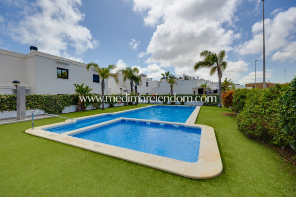 Resale - Villa - Orihuela Costa - Cabo Roig