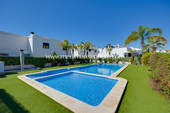 Resale - Villa - Orihuela Costa - Cabo Roig