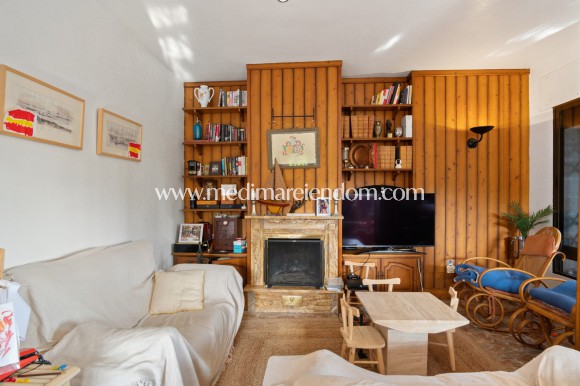 Resale - Villa - Orihuela Costa - Campoamor