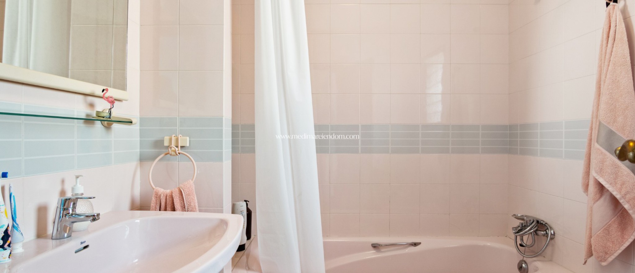 Resale - Villa - Orihuela Costa - Campoamor