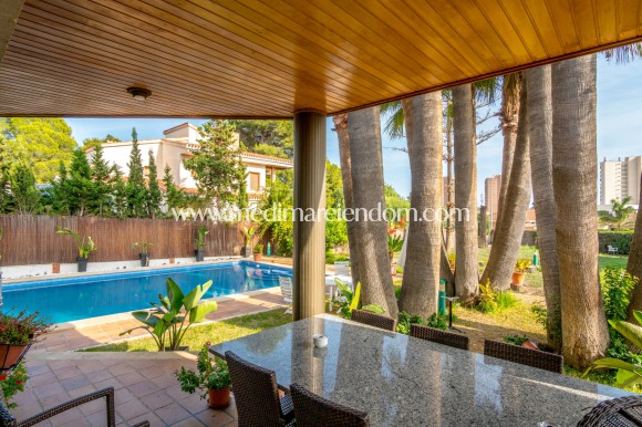 Resale - Villa - Orihuela Costa - Campoamor
