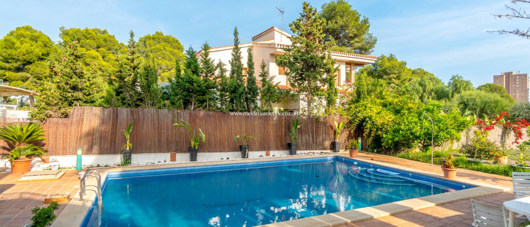 Resale - Villa - Orihuela Costa - Campoamor