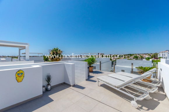 Resale - Villa - Orihuela - Villamartin