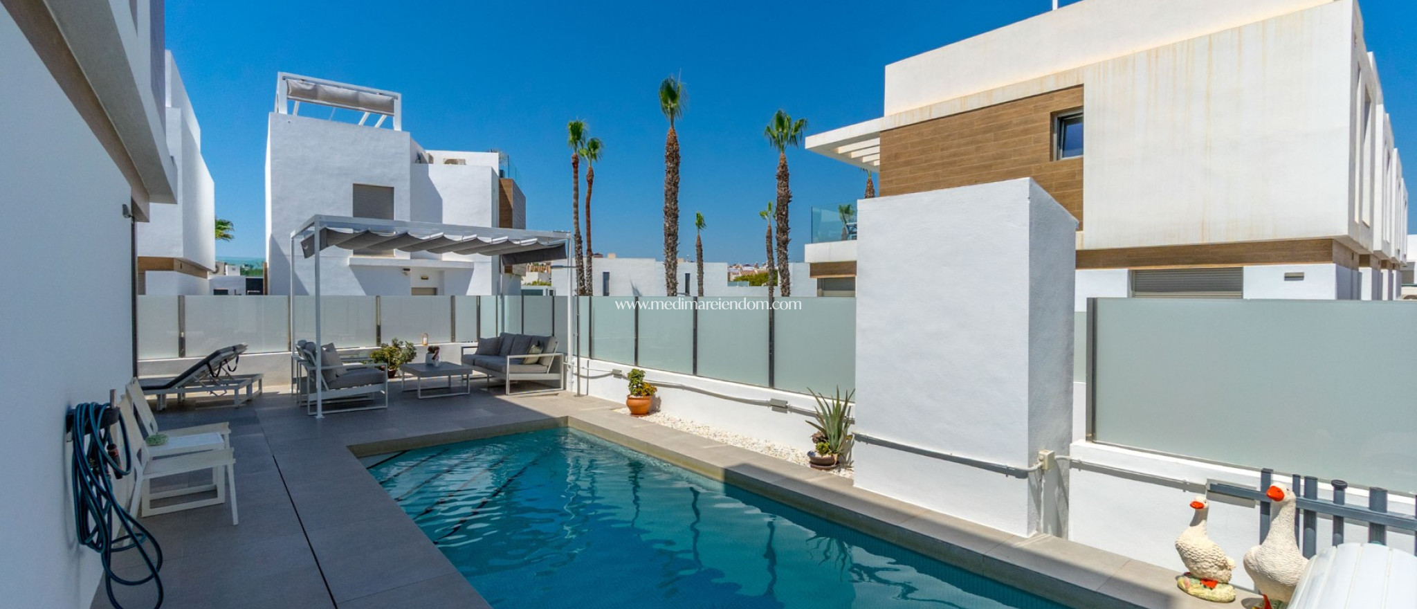 Resale - Villa - Orihuela - Villamartin