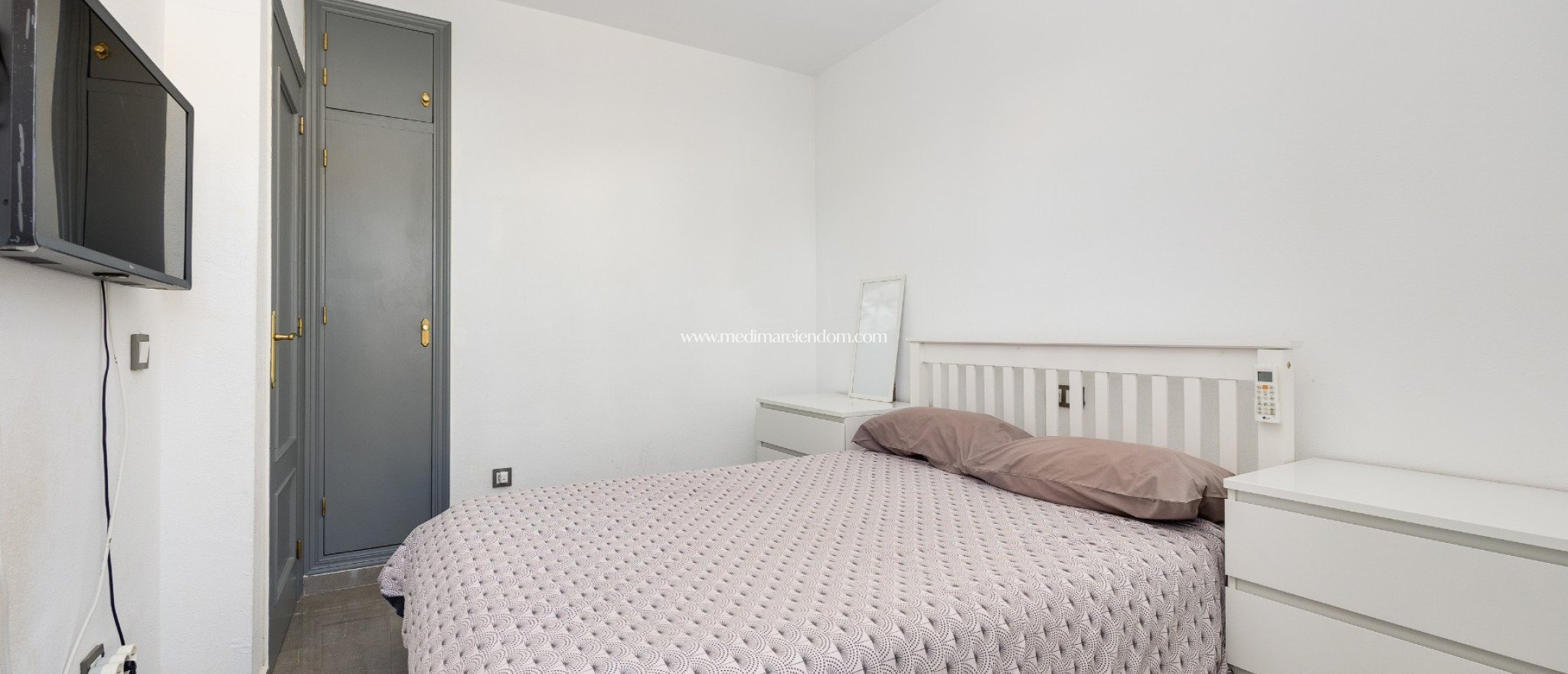 Resale - Villa - Orihuela - Villamartin