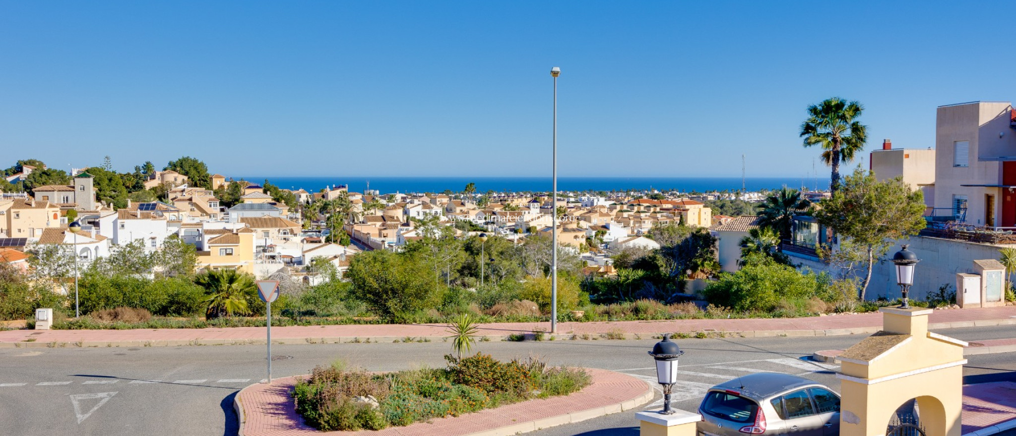 Resale - Villa - Orihuela - Villamartin
