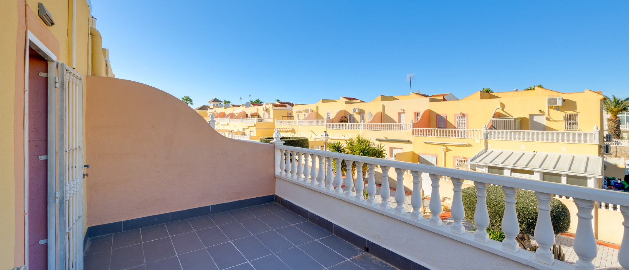 Resale - Villa - Orihuela - Villamartin