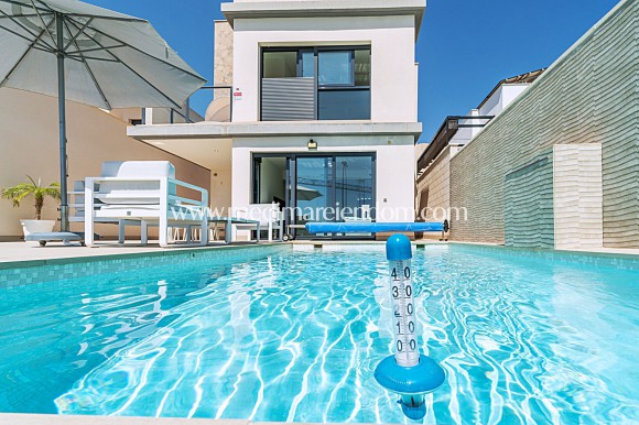 Resale - Villa - San Miguel de Salinas