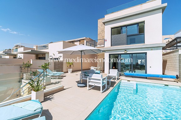 Resale - Villa - San Miguel de Salinas