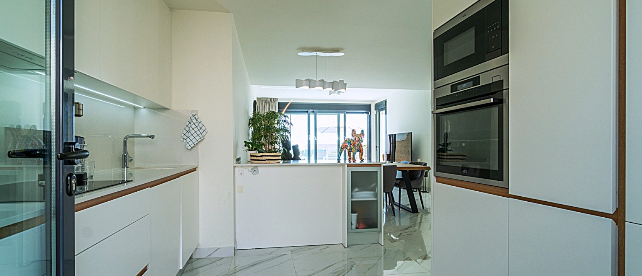 Resale - Villa - San Miguel de Salinas