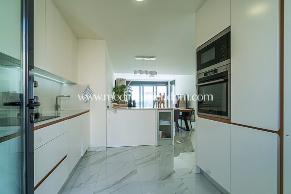 Resale - Villa - San Miguel de Salinas