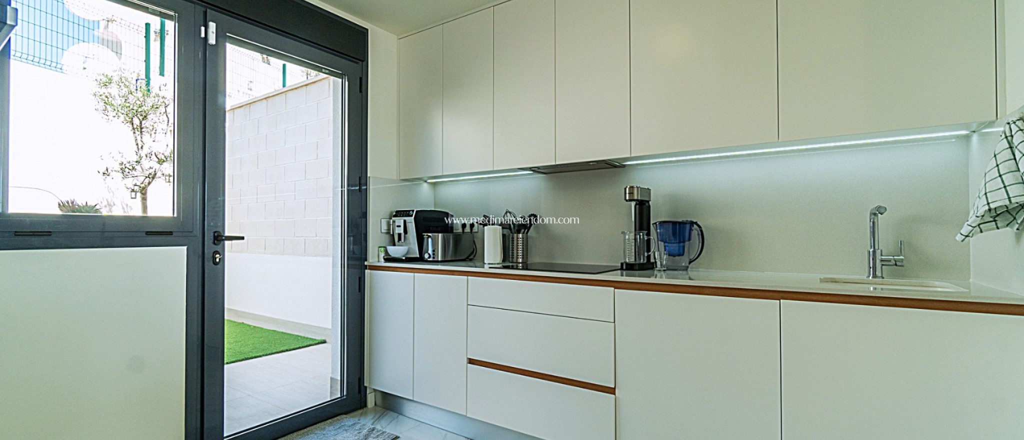 Resale - Villa - San Miguel de Salinas