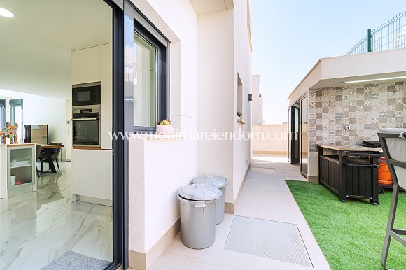 Resale - Villa - San Miguel de Salinas