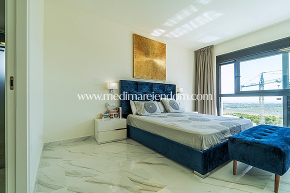 Resale - Villa - San Miguel de Salinas