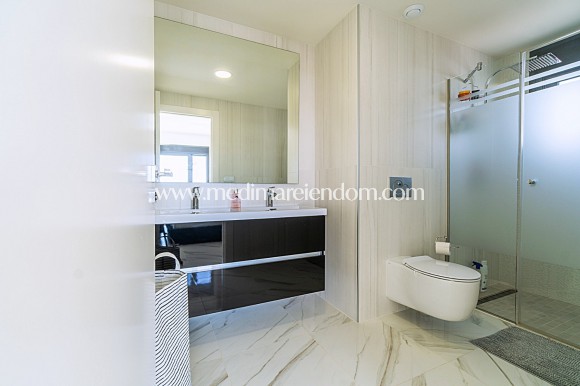 Resale - Villa - San Miguel de Salinas