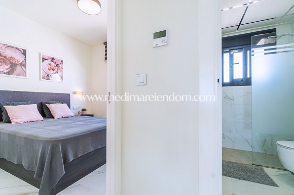 Resale - Villa - San Miguel de Salinas