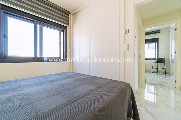 Resale - Villa - San Miguel de Salinas