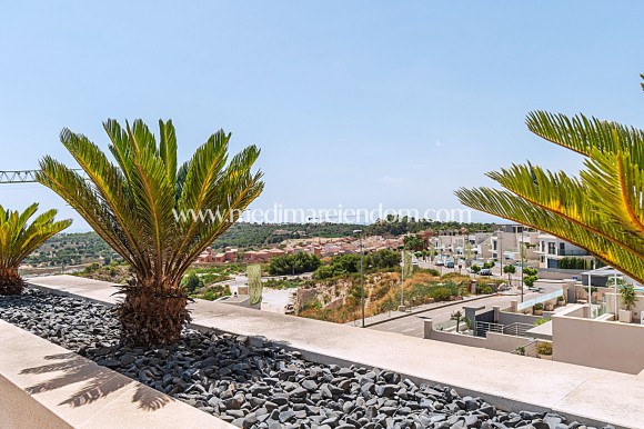 Resale - Villa - San Miguel de Salinas