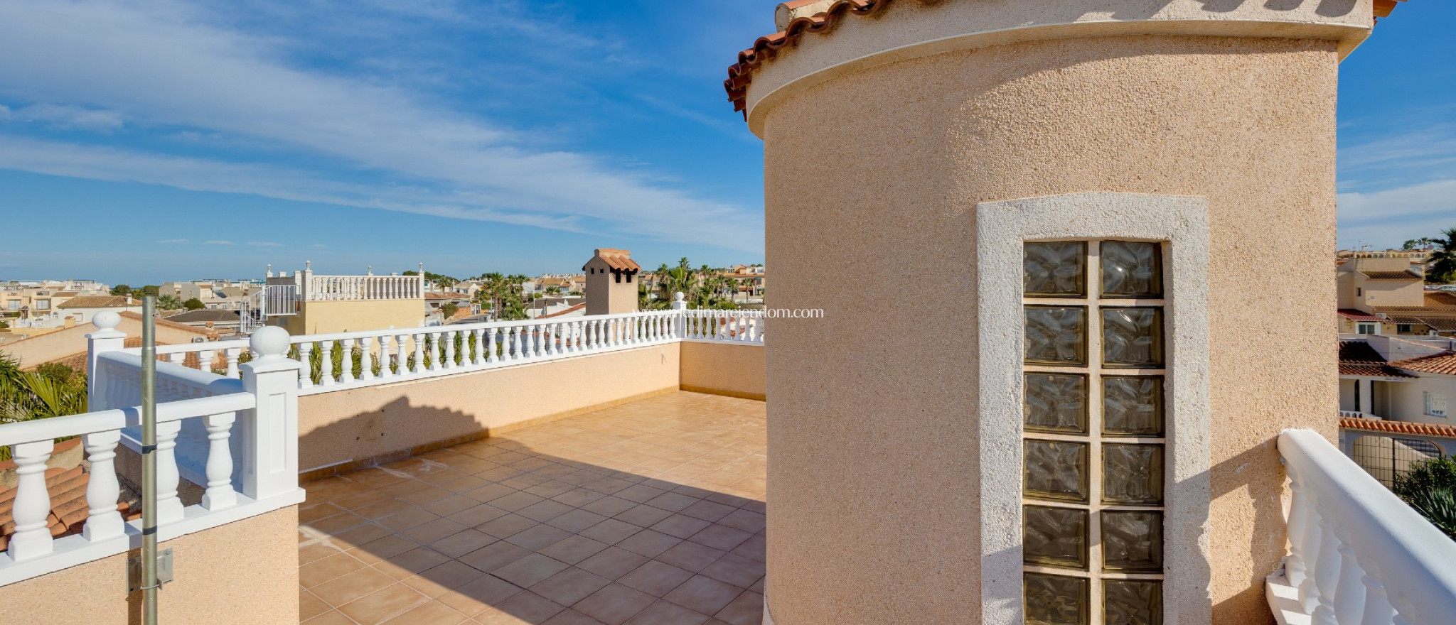 Resale - Villa - Torrevieja - El Chaparal