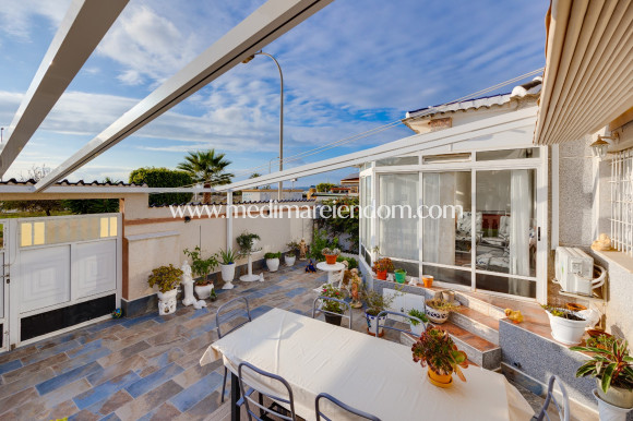 Resale - Villa - Torrevieja - El Chaparral