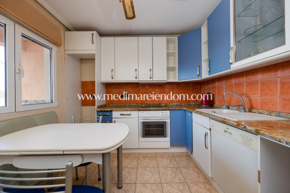 Resale - Villa - Torrevieja - El Chaparral