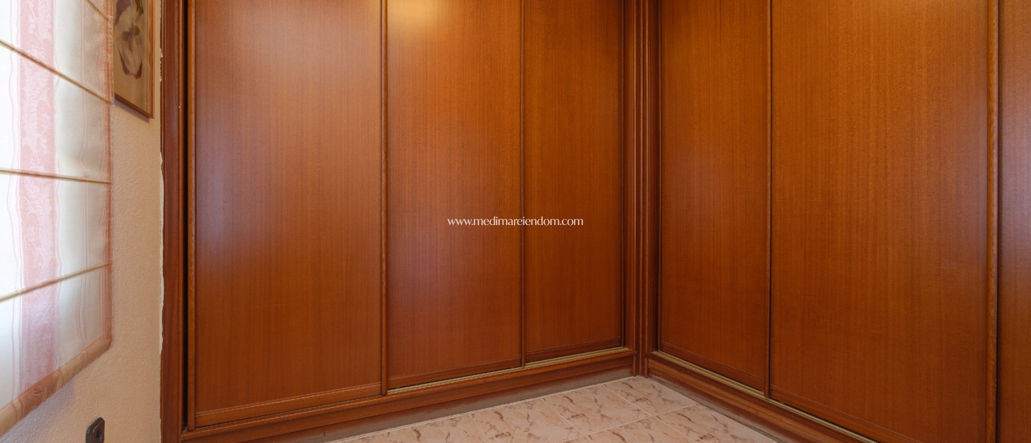 Resale - Villa - Torrevieja - El Chaparral