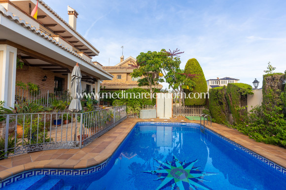 Resale - Villa - Torrevieja - La Veleta