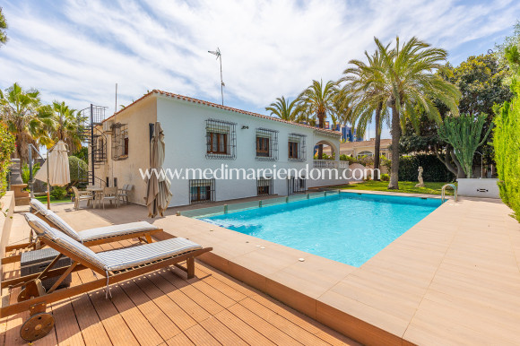 Resale - Villa - Torrevieja - Rocio del Mar