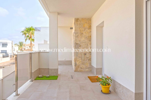 Reventa - Apartamento - Orihuela Costa - Villamartín
