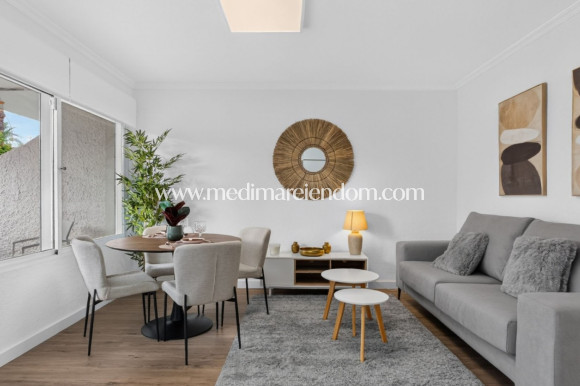 Reventa - Apartamento - Orihuela Costa - Villamartín