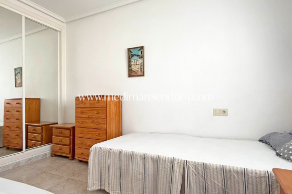 Reventa - Apartamento - Torrevieja - Playa de los Locos