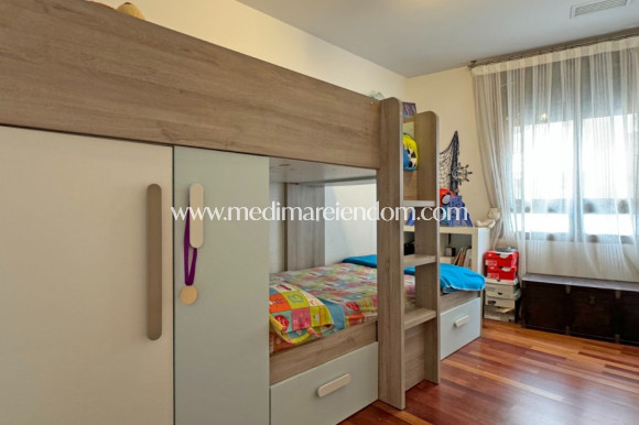 Reventa - Apartamento - Torrevieja - Playa del Cura