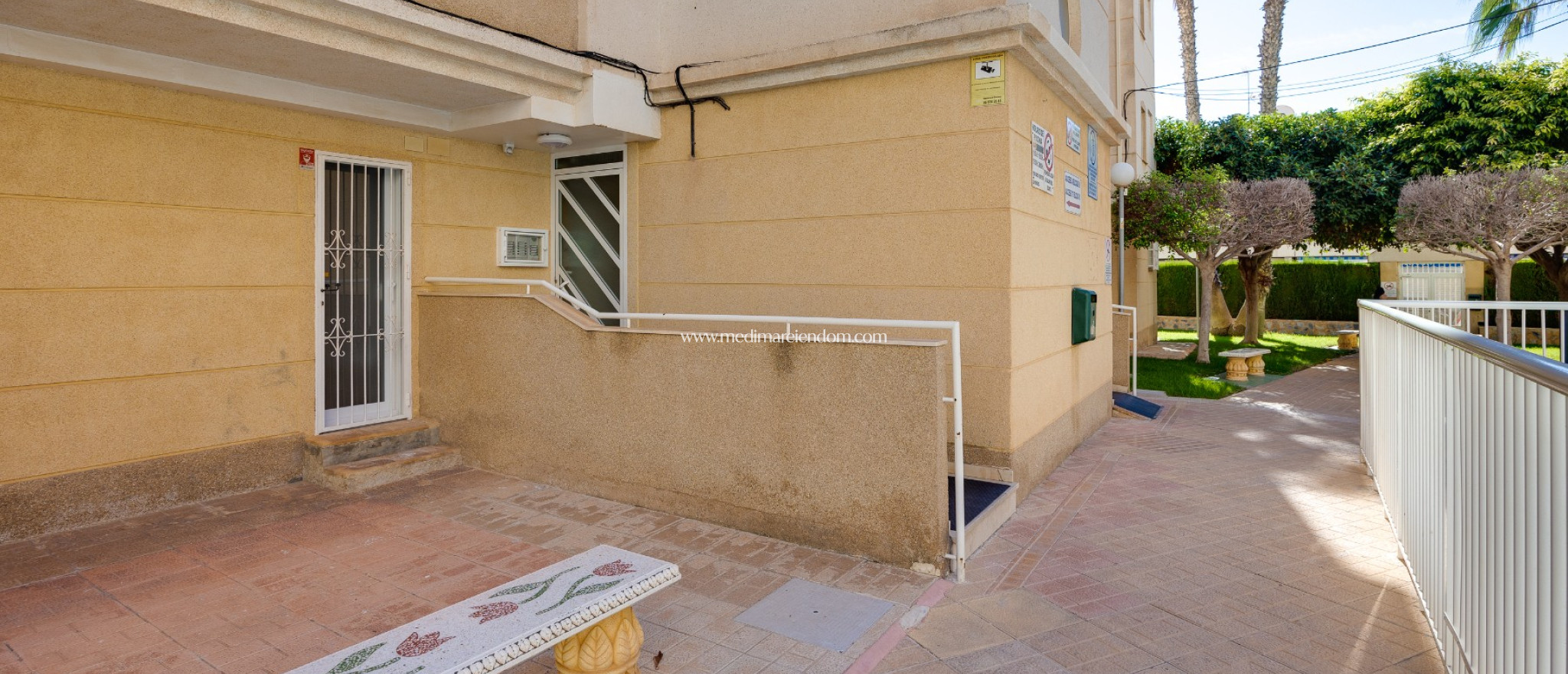 Reventa - Apartamento - Torrevieja - Playa Del Cura