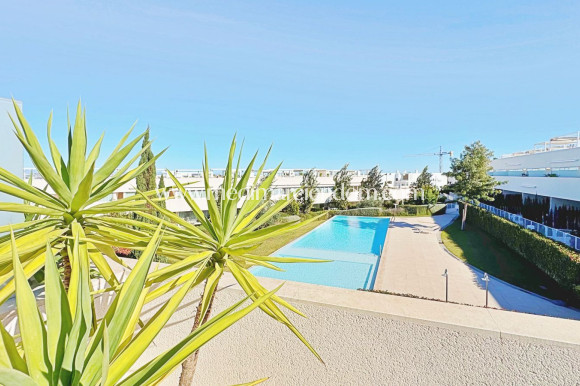 Reventa - Ático - Torrevieja - Los Balcones