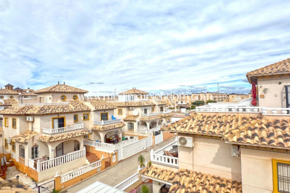 Reventa - Casa adosada - Orihuela Costa - Lomas de Cabo Roig
