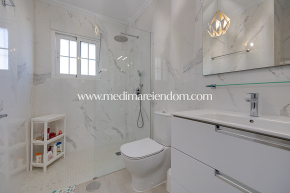 Reventa - Casa adosada - Orihuela Costa - Lomas De Cabo Roig