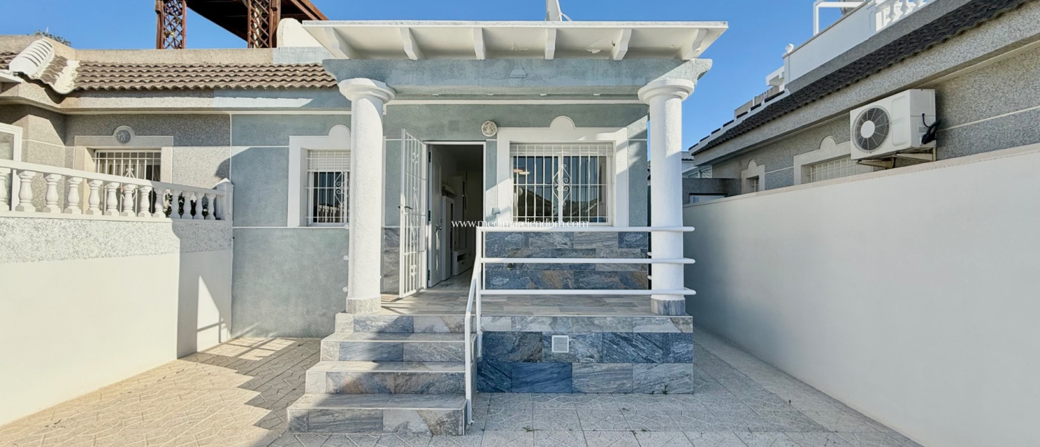 Reventa - Casa adosada - Torrevieja - El Chaparral