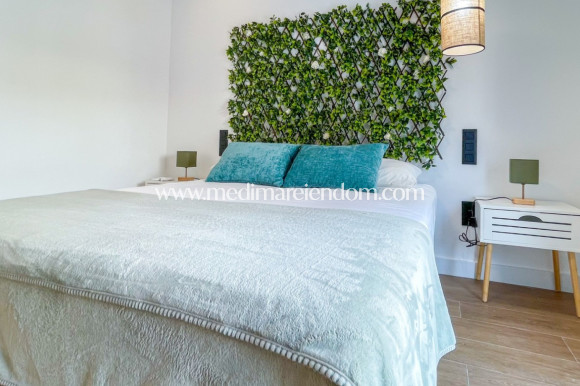 Reventa - Casa adosada - Torrevieja - Nueva Torrevieja - Aguas Nuevas
