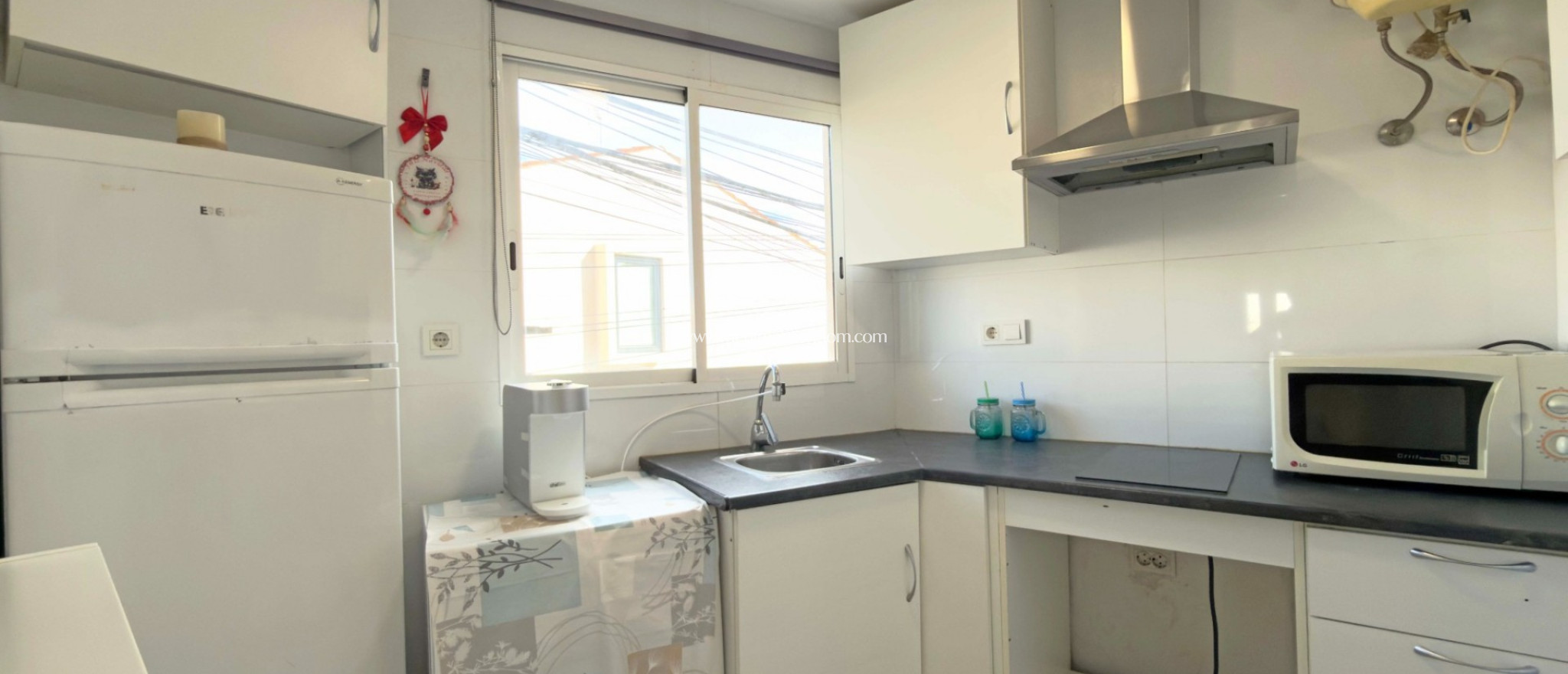 Reventa - Estudio - Torrevieja - El Acequión - Los Náufragos