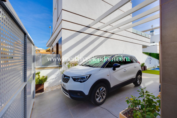 Reventa - Villa - Ciudad Quesada - Doña Pena