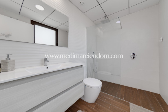 Reventa - Villa - Ciudad Quesada