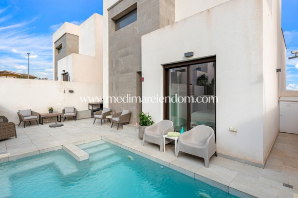 Reventa - Villa - Ciudad Quesada